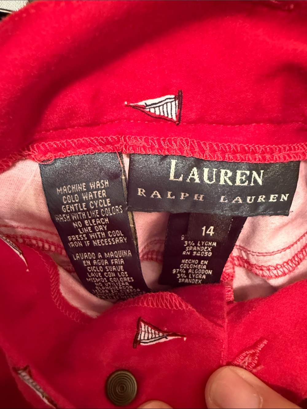 Lauren Ralph Lauren Red Sailboat Print Cropped Chinos - Picture 2 of 8